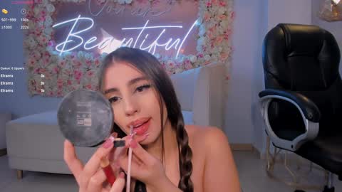 Dolcie  online show from January 11, 3:09 pm