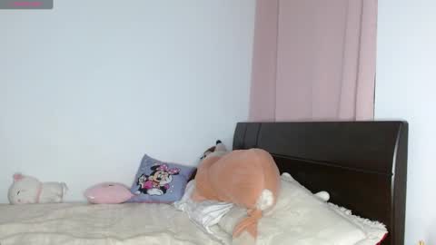 Snapshot of doll_and_sex chatting on December 31, 3:12 am Auro and Santiago online show from December 31, 3:12 am