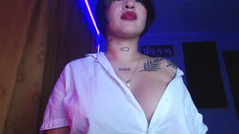 doll_and_thebrown online show from November 5, 7:30 am