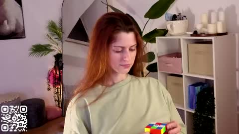 Your doll Lesli online show from April 19, 6:10 pm