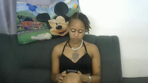 Snapshot of doll_starr chatting on March 3, 7:06 pm doll_starr online show from March 3, 7:06 pm
