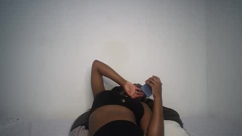 dollberry online show from January 11, 6:12 pm