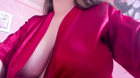 Snapshot of dolly_zoe chatting on December 14, 5:40 am Call me Zoe online show from December 14, 5:40 am