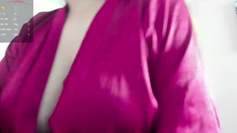 Snapshot of dolly_zoe chatting on March 8, 12:44 am Call me Zoe online show from March 8, 12:44 am