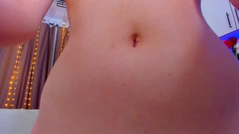 Snapshot of dollyiaa chatting on February 8, 12:17 pm Dollya online show from February 8, 12:17 pm