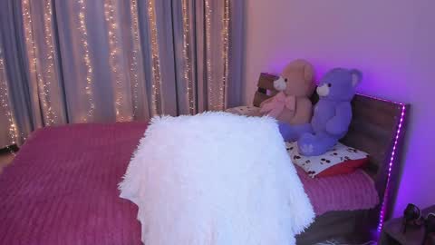 Dollya online show from April 3, 1:31 pm