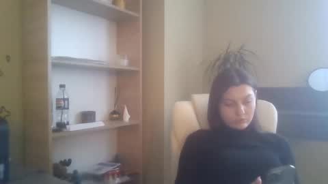 DollyRoma online show from March 19, 1:26 pm