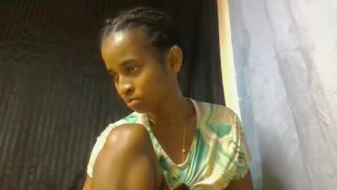 Snapshot of doloresslu chatting on February 12, 6:52 am doloresslu online show from February 12, 6:52 am