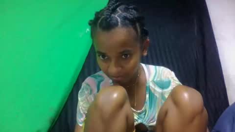 Snapshot of doloresslu chatting on February 27, 9:09 am doloresslu online show from February 27, 9:09 am