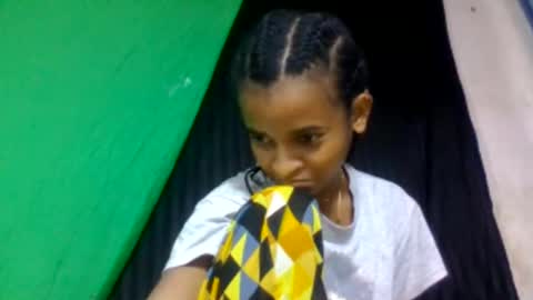 doloresslu online show from March 13, 7:09 pm