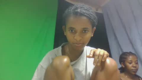 doloresslu online show from March 29, 11:16 pm