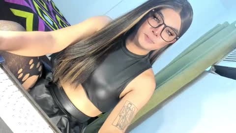 ANGELA online show from October 15, 8:58 am