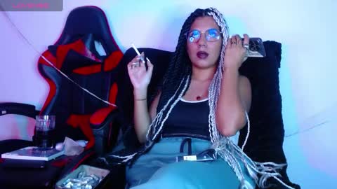 Snapshot of domina_lia chatting on January 11, 4:06 am Domina Lia online show from January 11, 4:06 am