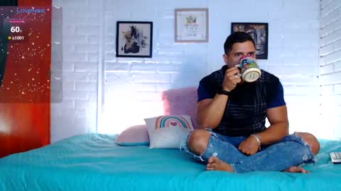 Dominc berry online show from October 28, 11:03 am