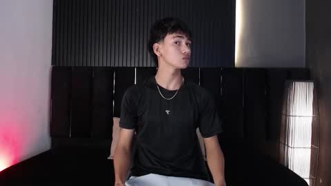 Dominic online show from January 8, 3:31 am