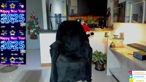 SANTI  independent model online show from December 5, 2:09 am