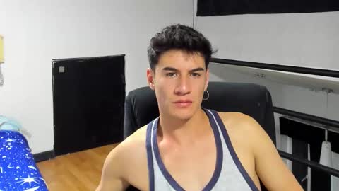 Snapshot of dominic_radccliffe chatting on December 1, 3:33 am Your real love online show from December 1, 3:33 am