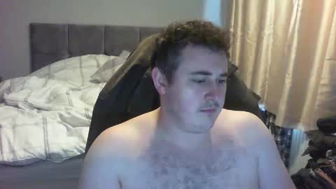 dominicb03 online show from April 4, 4:04 pm