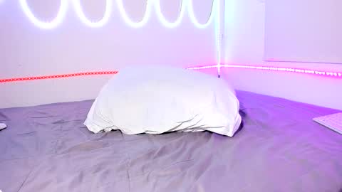  Dominic  online show from November 22, 11:26 pm