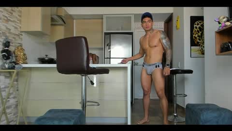 Snapshot of dominiofit chatting on January 20, 4:01 pm Only fans Ronnie col---InstaRonniecolleman online show from January 20, 4:01 pm
