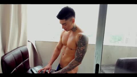 Snapshot of dominiofit chatting on February 18, 2:27 pm Only fans Ronnie col---InstaRonniecolleman online show from February 18, 2:27 pm