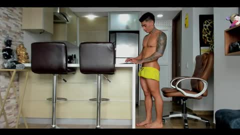 Snapshot of dominiofit chatting on February 22, 7:14 pm Only fans Ronnie col---InstaRonniecolleman online show from February 22, 7:14 pm