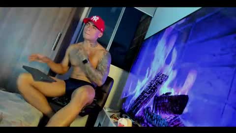 Snapshot of dominiofit chatting on March 12, 11:33 pm Only fans Ronnie col---InstaRonniecolleman online show from March 12, 11:33 pm