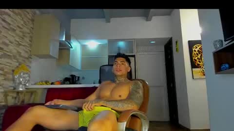 Snapshot of dominiofit chatting on September 21, 11:50 pm Only fans Ronnie col---InstaRonniecolleman online show from September 21, 11:50 pm