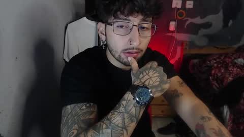 Snapshot of dominus_kane chatting on November 4, 2:54 am dominus_kane online show from November 4, 2:54 am