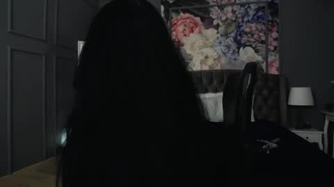 Snapshot of dommelisa chatting on October 2, 7:43 pm Dom Melisa online show from October 2, 7:43 pm