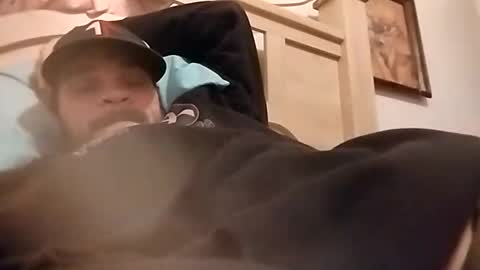 Snapshot of donglish718856 chatting on December 15, 2:27 am donglish718856 online show from December 15, 2:27 am