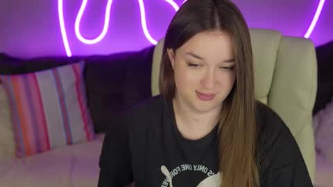 Snapshot of donnalust chatting on November 17, 2:34 pm DONNA online show from November 17, 2:34 pm