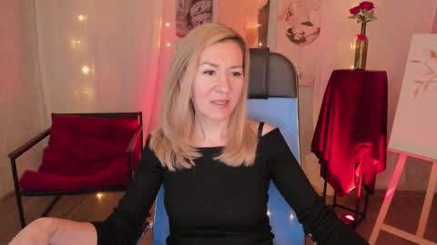 Donna online show from March 6, 7:32 pm