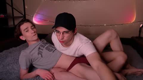 EliotKenny online show from October 20, 6:52 pm