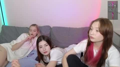 Stacy online show from January 14, 7:00 pm