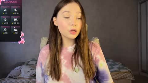 Stacy online show from February 17, 1:32 pm