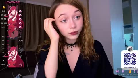 Snapshot of dontoke_ chatting on November 13, 5:56 pm Nicole online show from November 13, 5:56 pm