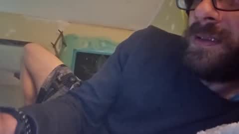 donut024 online show from February 15, 5:51 am