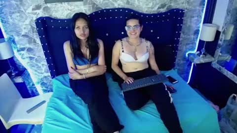 doouble_sin online show from October 16, 11:17 pm