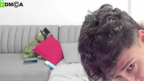 Snapshot of dopamine_for_you chatting on December 16, 8:37 pm Mike and Jack online show from December 16, 8:37 pm