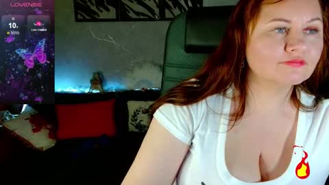 Snapshot of doraross chatting on September 22, 4:09 pm Dora online show from September 22, 4:09 pm