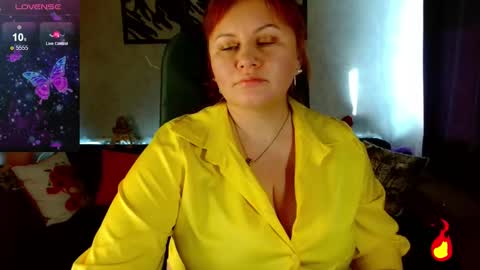 Snapshot of doraross chatting on October 7, 8:33 am Dora online show from October 7, 8:33 am