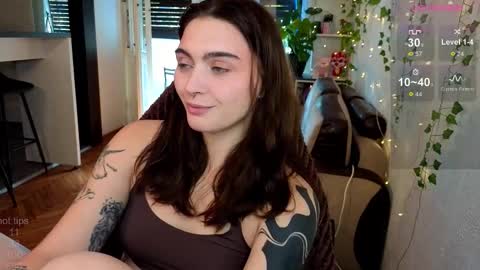 Alice online show from October 12, 8:02 am