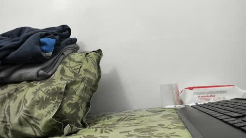 menu  below online show from December 7, 9:28 am