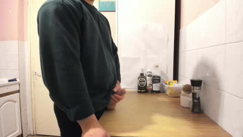 menu  below online show from December 8, 9:08 pm