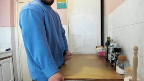 menu  below online show from December 31, 9:31 am