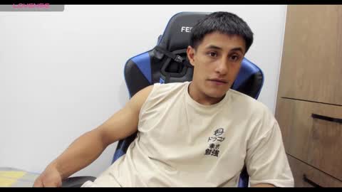 dorman_boy online show from November 2, 4:04 am