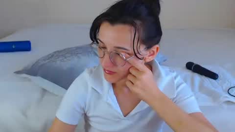Snapshot of dorotty_ chatting on September 10, 2:55 am Your Dorotty online show from September 10, 2:55 am