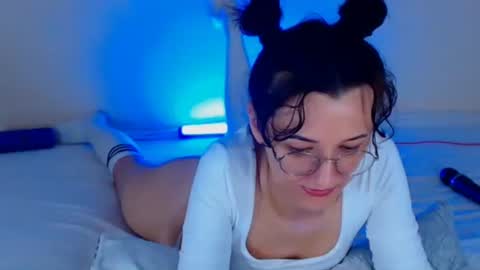 Snapshot of dorotty_ chatting on September 25, 12:58 am Your Dorotty online show from September 25, 12:58 am