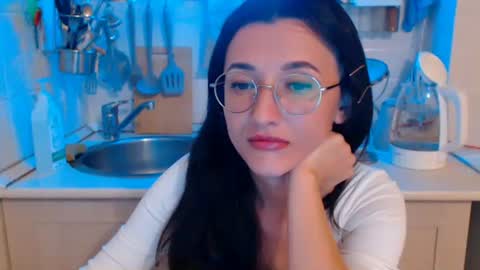 Snapshot of dorotty_ chatting on September 30, 1:54 am Your Dorotty online show from September 30, 1:54 am